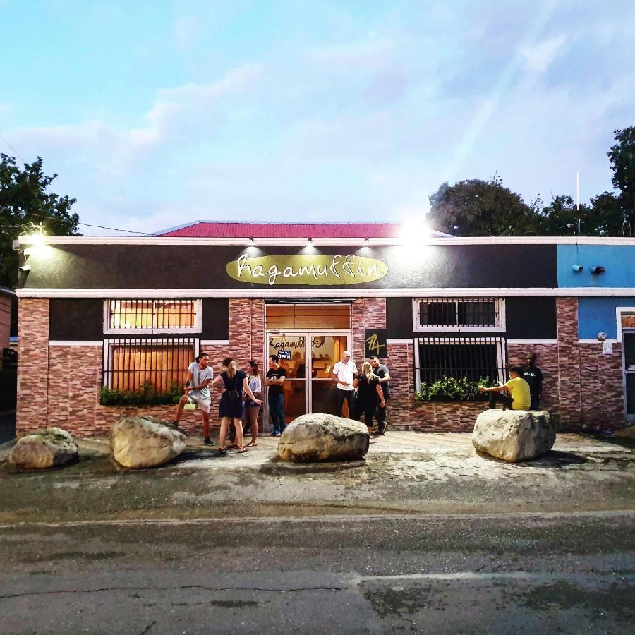 Ragamuffin Hostel Kingston Exterior photo